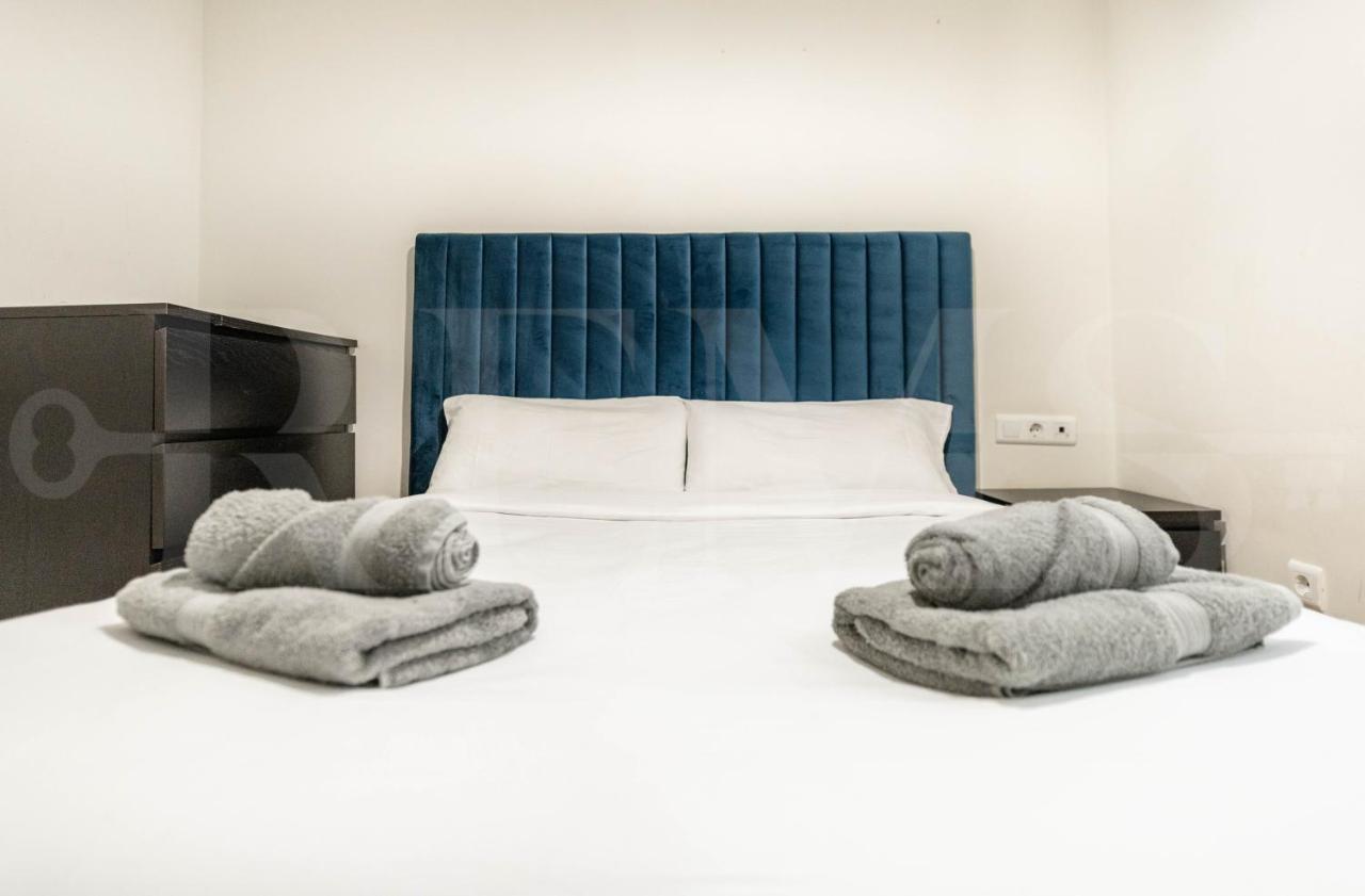Ferienwohnung Modern Gem In Heart Of Malaga, Near Sights Rems Exterior foto