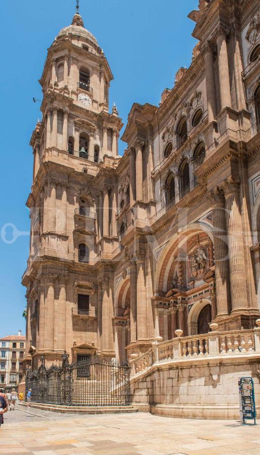 Ferienwohnung Modern Gem In Heart Of Malaga, Near Sights Rems Exterior foto